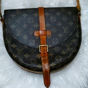 Authentic Louis Vuitton crossbody